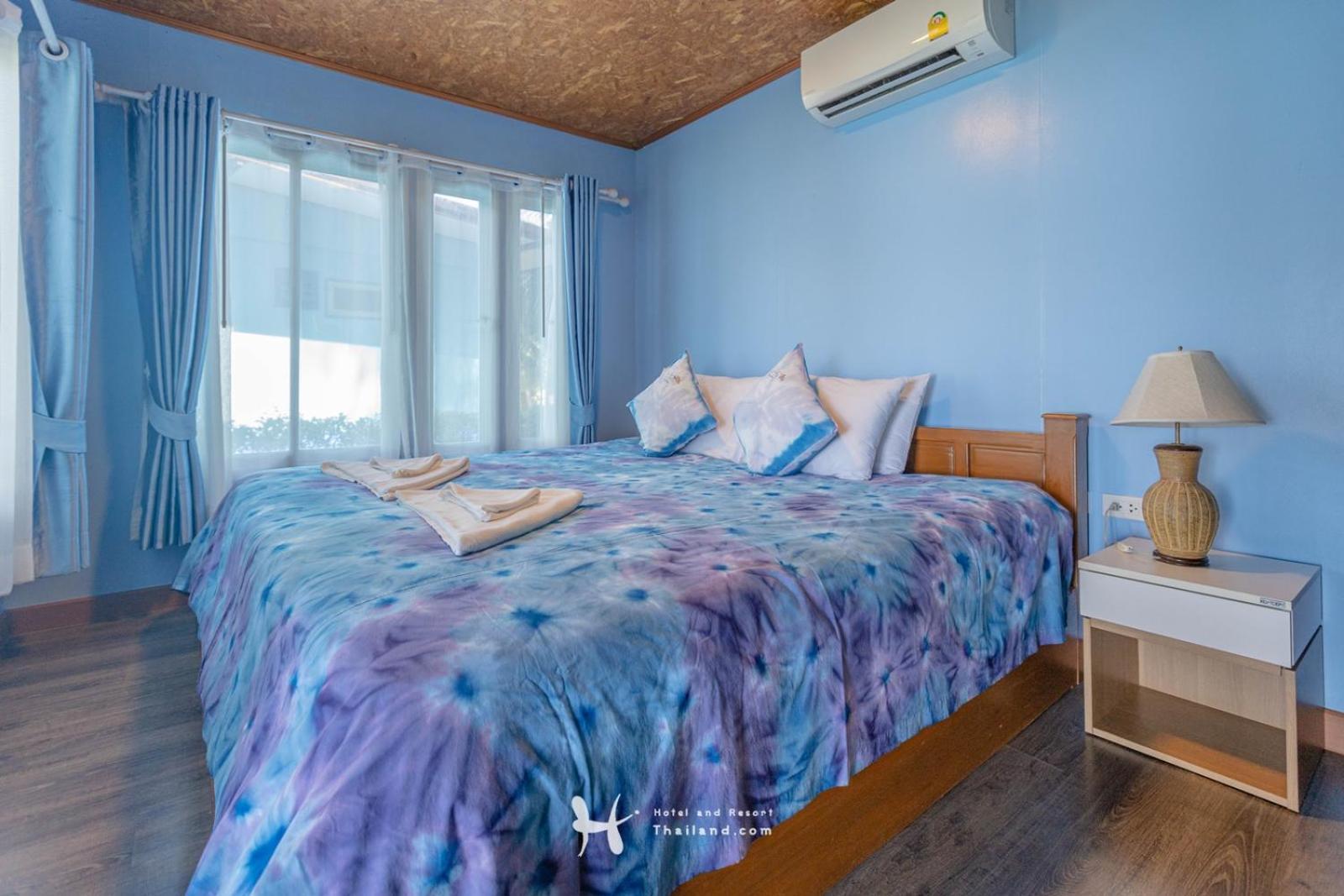 Seafar Resort Ko Kut Екстер'єр фото