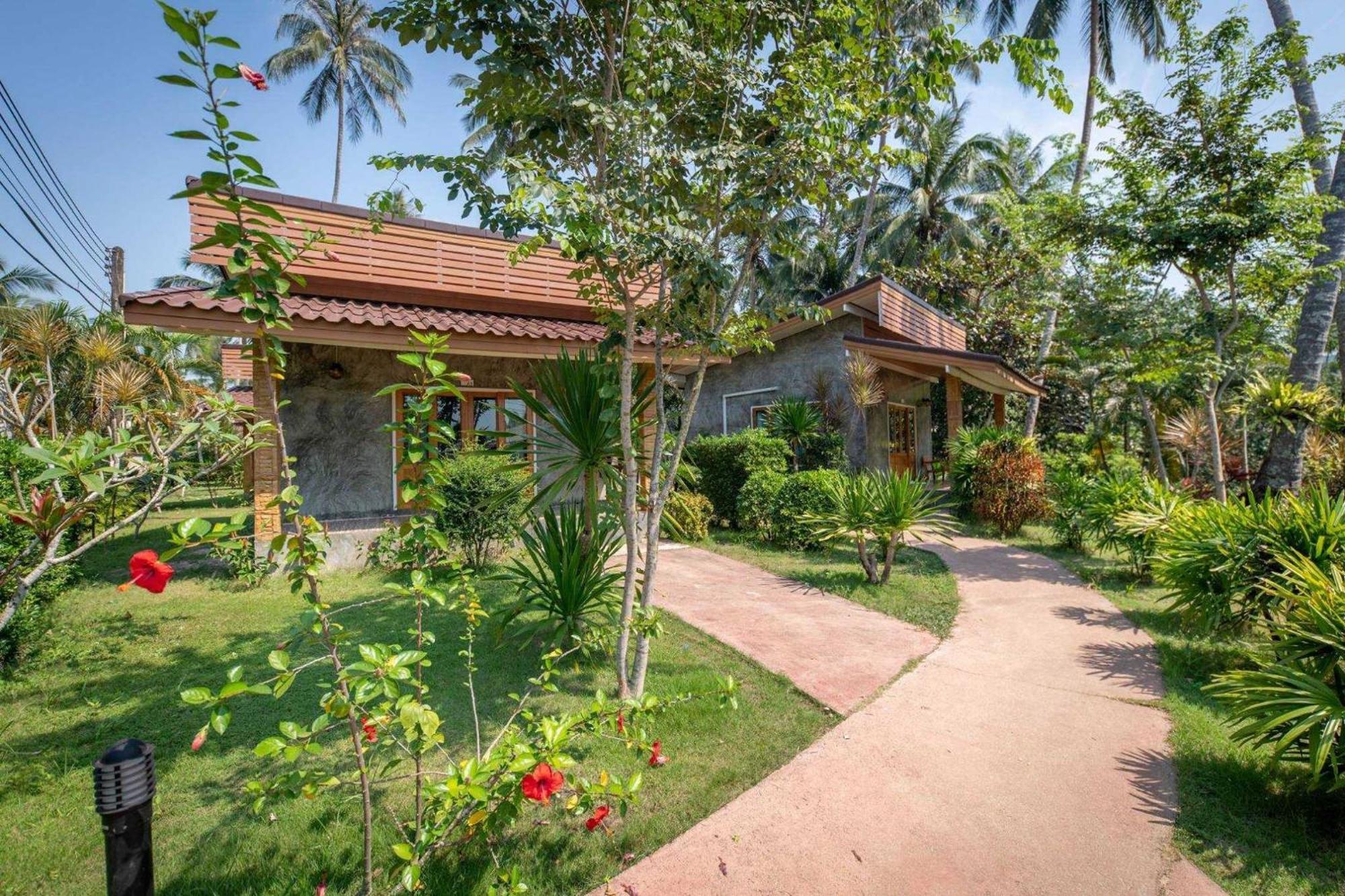 Seafar Resort Ko Kut Екстер'єр фото