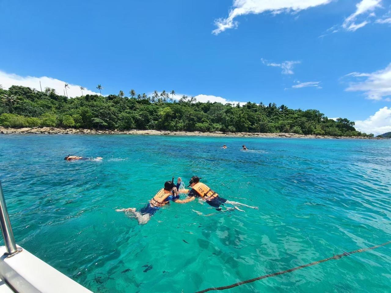 Seafar Resort Ko Kut Екстер'єр фото